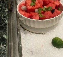 Seasonal Fruit Platter