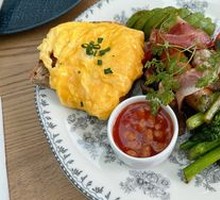 Gaga Garden Brunch