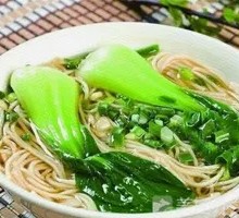 Vegetable and Pork Noodles