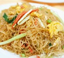 Stir-Fried细 Noodles