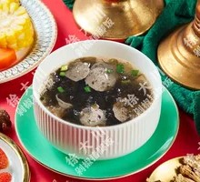 Delicious Beef Tendon Meatball Soup