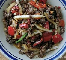 Spicy Kimchi Stir-Fried Beef