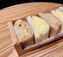 Tuna Egg Sandwich