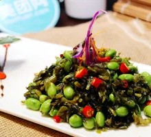 Snow Cabbage, Edamame, and Bamboo Shoot Stir-fry
