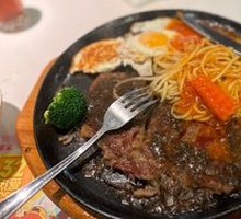 Black Pepper Beef Pasta
