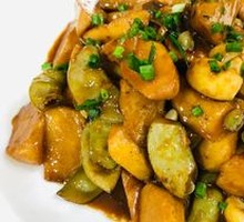 Taro and Broad Bean Stir-fry