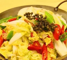 Spicy Pot-Braised Baby Bok Choy