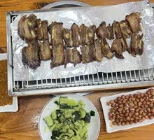 Special Charcoal-Roasted Lamb Ribs