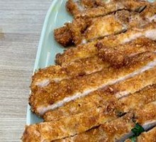 Crispy Fried Pork Cutlet