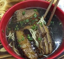 Fried Pork Noodles
