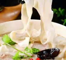 Sour Cabbage Braised Beef Noodle Soup