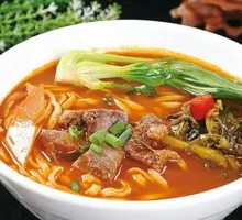 Old Jar Sichuan-style Beef Noodles