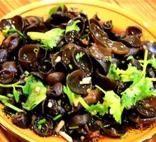 Cold-mixed black fungus