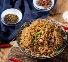 Spicy麻 Chicken Noodles