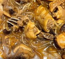 Chicken Stewed with Mushrooms