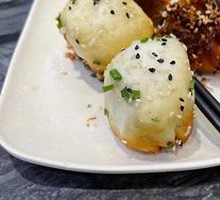 Classic Tribute Pan-Fried Dumplings