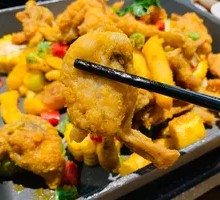 Salted Egg Frog Legs