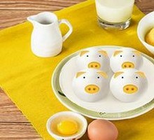 Pork Custard Bun