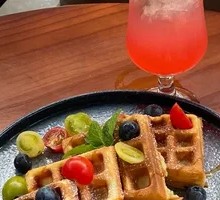 Fruit Ice Cream Pancake