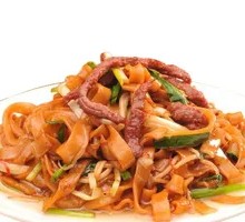 Duck Leg and Egg Fried Rice Noodles