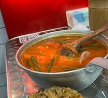 Tomato Luncheon Meat Rice Noodles