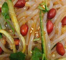 Braised Beef Tendon with Cold Noodles