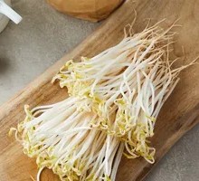 Mung Bean Sprouts