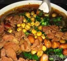 牛腩酸辣粉