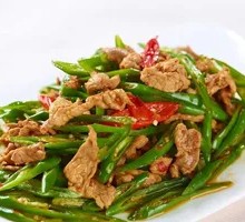 Bell Pepper and Pork Noodles