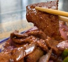 Sauce-Braised Pig Liver Noodle Soup