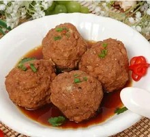 Braised Pork Meatballs