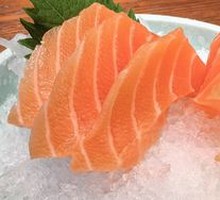 Thick-cut Salmon Sashimi