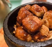 Braised Sauce Stone Pot Taro