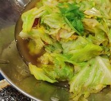 Spicy Stir-Fried Shredded Cabbage