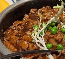 Stoneware Pot Beef and Potato