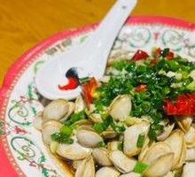 Scallion Oil Sea Clams