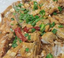 Braised Small Spanish Mackerel
