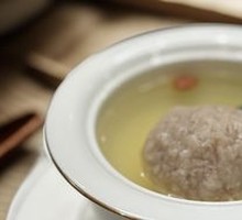 Braised Yangzhou Lion's Head Meatballs