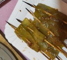 Fresh Asparagus Lettuce Salad