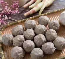 Beef Meatballs with Filling