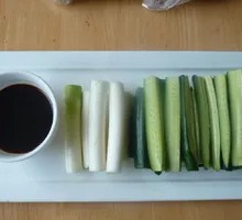 Scallion Cucumber Sauce Wrap