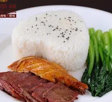 Fried Chicken and Braised Beef Rice