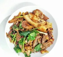 Salted Pepper Pork Head Meat