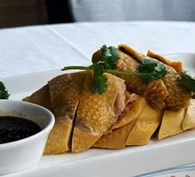 Steamed Three-Yellow Chicken
