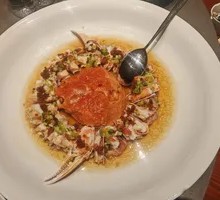 Black Pig Meat with Scallion Aromatic Leaf Crab
