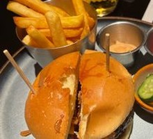 American BBQ Beef Burger