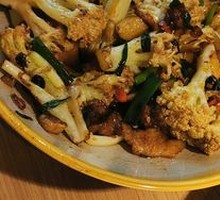 Pork Belly Stir-Fried with Cauliflower