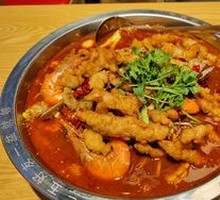Crispy Pork and Tender Meat Pot