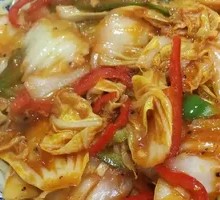 Spicy and Sour Napa Cabbage Noodles