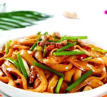 Beef Offal Stir-Fried Knife-Sliced Noodles